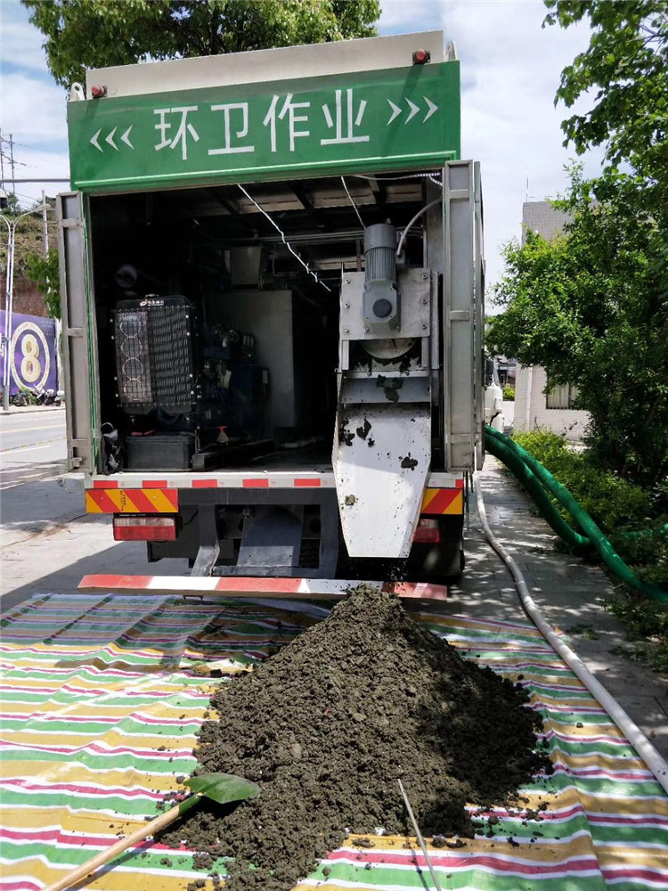阿拉善左淤泥干湿分离